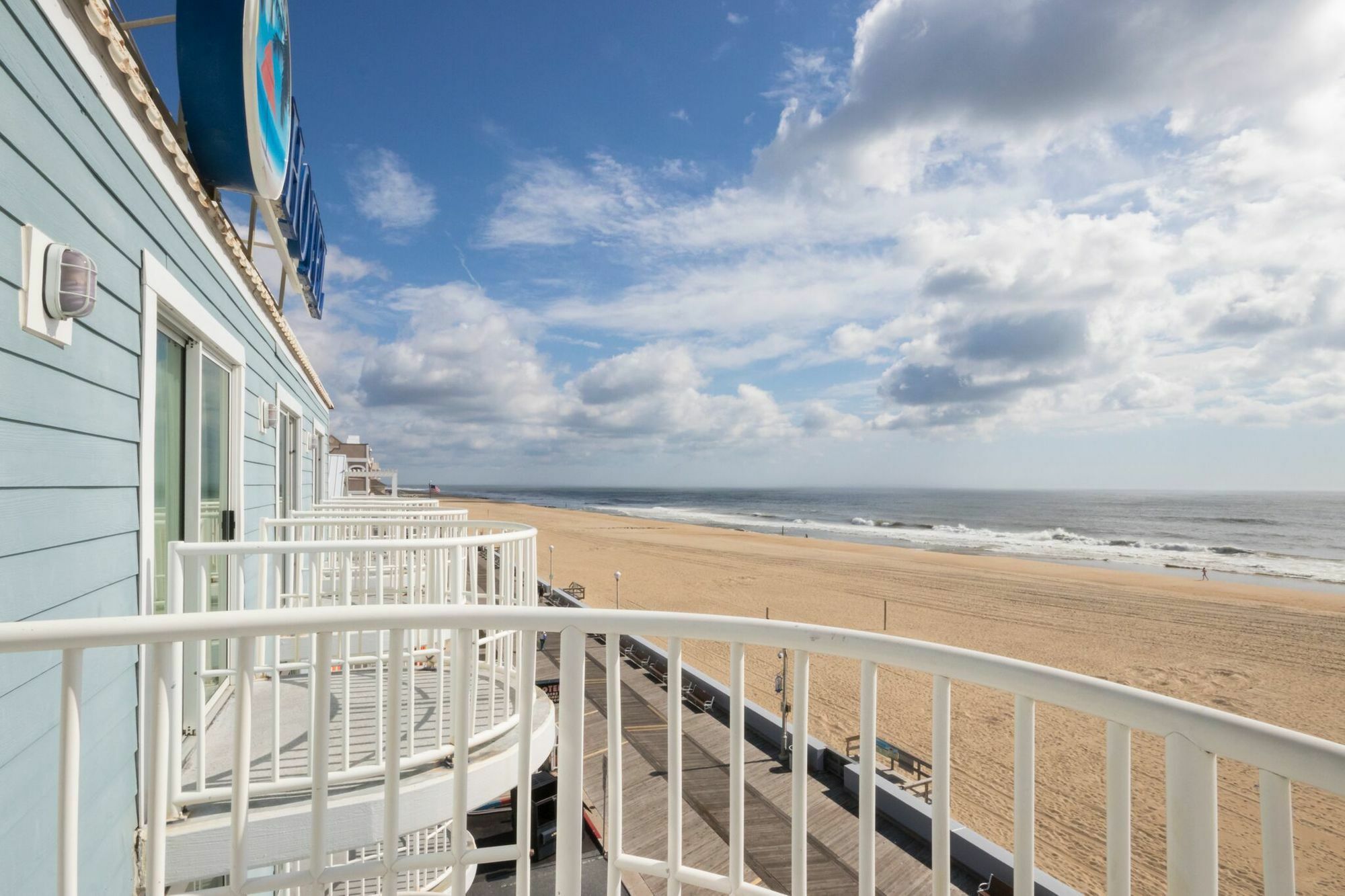 Tidelands Caribbean Hotel And Suites Ocean City Exteriér fotografie